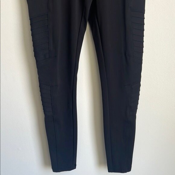 Athleta Delancey Moto Tight in Black - XS - Picture 7 of 11